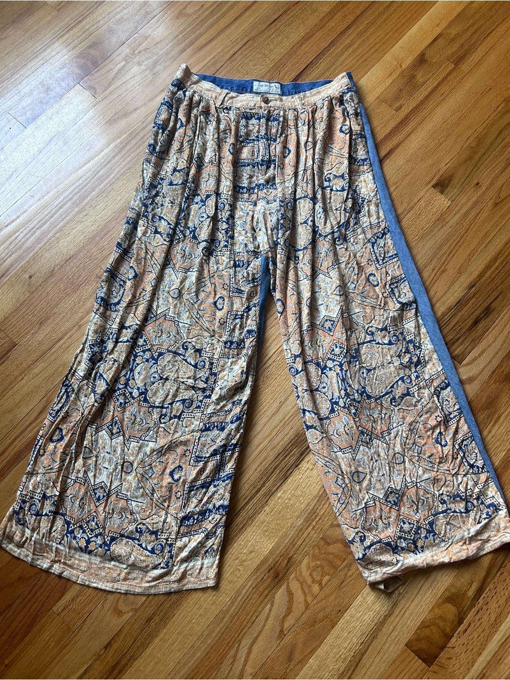 We The Free Peach & Navy Printed Wide-Leg Palazzo Pants